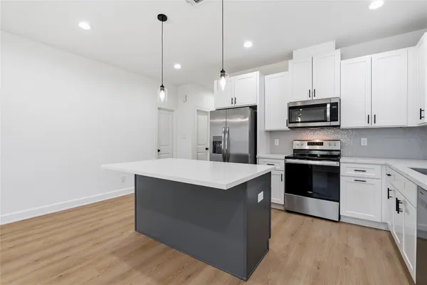 $1,850 | 8316 Corinth Street, Unit D, Houston, TX 77051