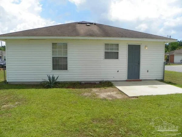 $1,425 | 509 Wood Crest Way, Pensacola, FL 32506