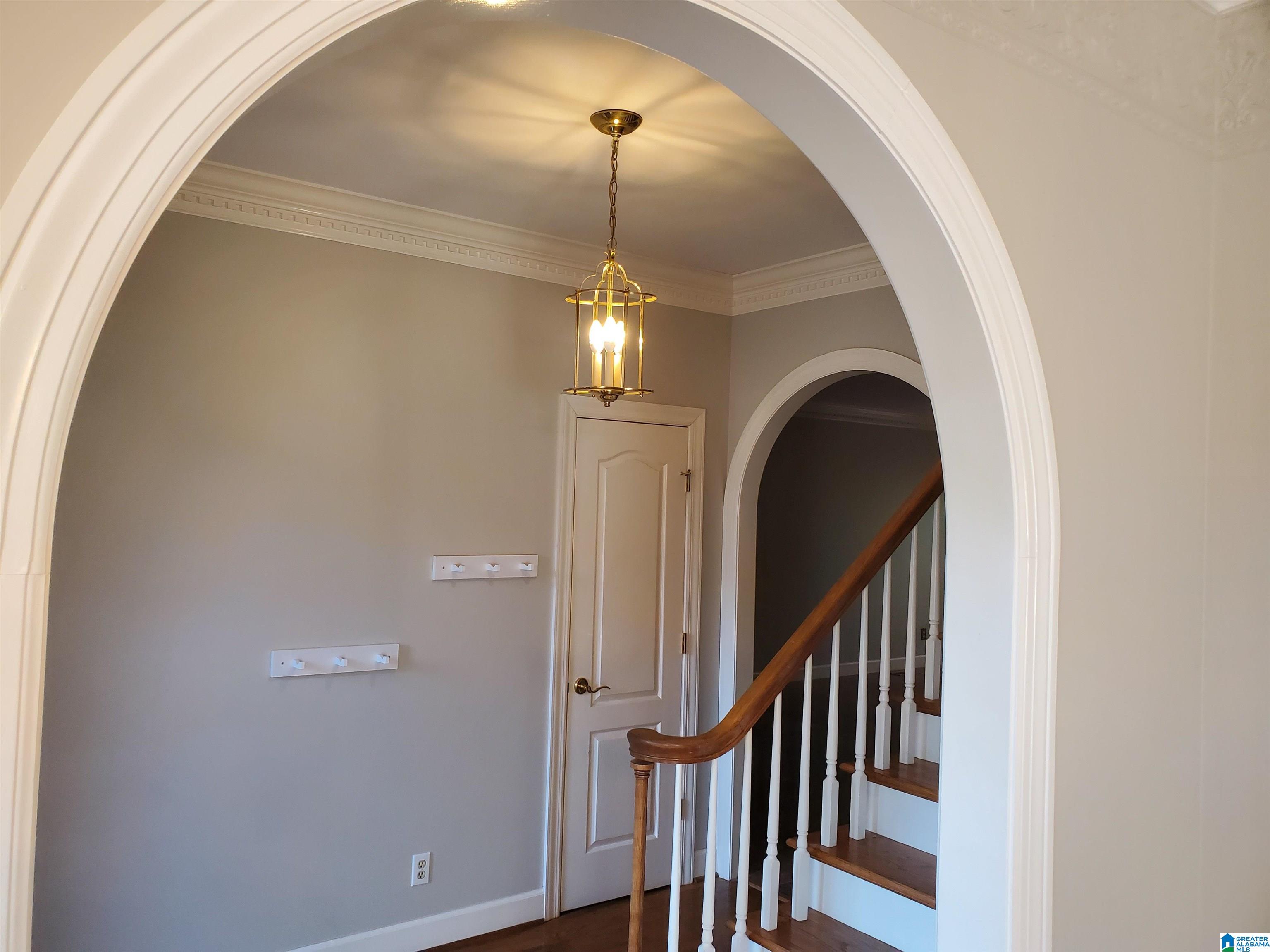 520 Meadow Ridge Circle Birmingham, AL 35242 - Photo 6 of 42