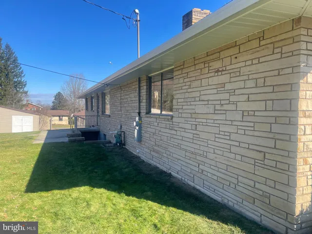 $324,900 | 230 Armstrong Avenue, Frostburg, MD 21532