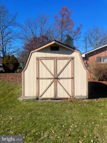 $324,900 | 230 Armstrong Avenue, Frostburg, MD 21532