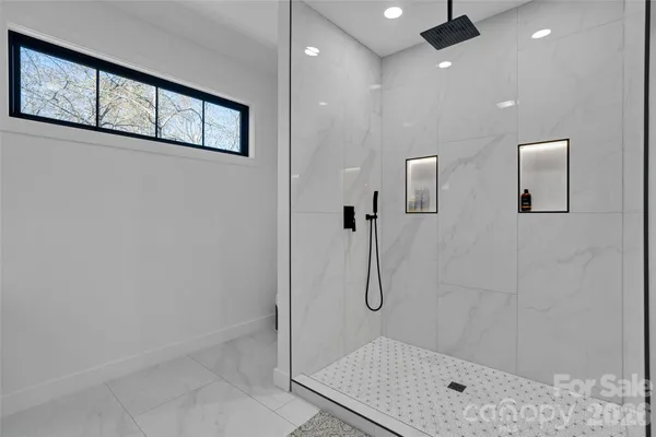 $849,000 | 26 Pineview Road, Fairview, NC 28730