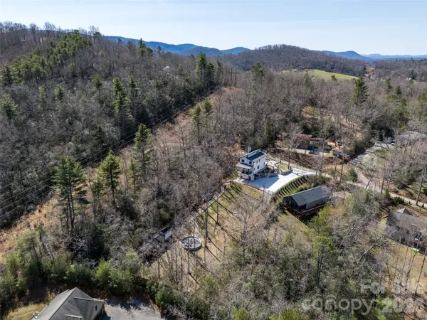 $849,000 | 26 Pineview Road, Fairview, NC 28730