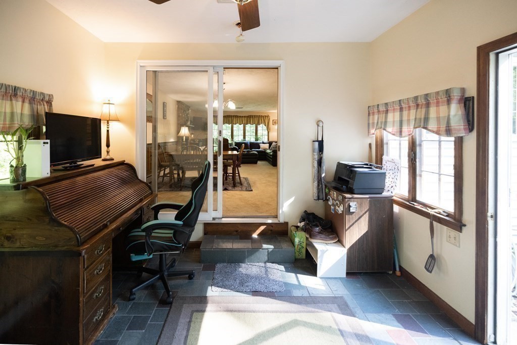 52 McGilpin Road Sturbridge, MA 01566 - Photo 17 of 36 Gallery Image 17