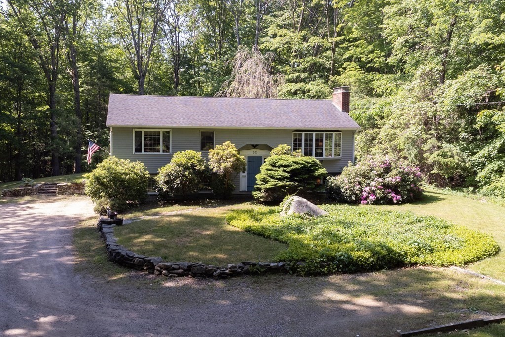 52 McGilpin Road Sturbridge, MA 01566 - Photo 2 of 36 Gallery Image 2