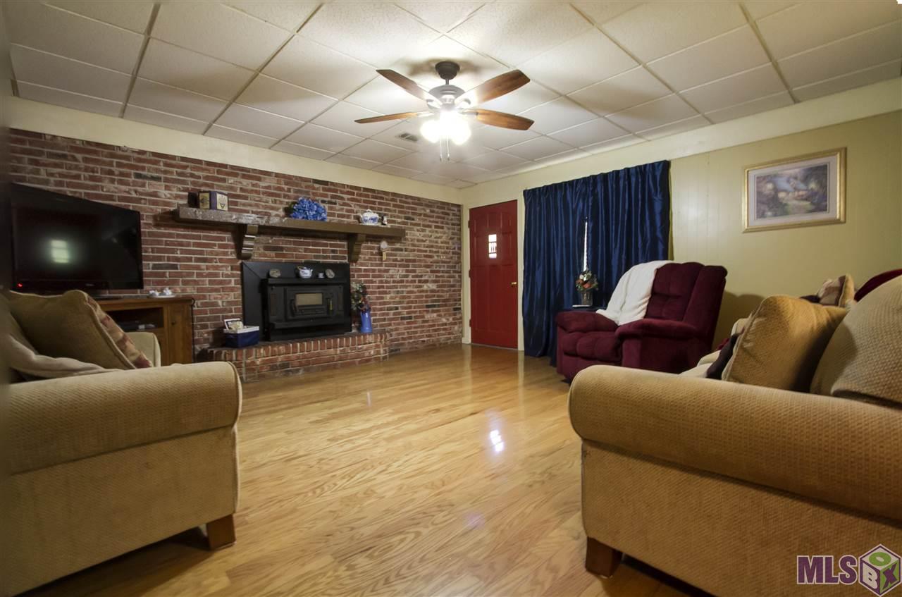 31445 Burgess Road Denham Springs, LA 70726 - Photo 2 of 20 Gallery Image 2