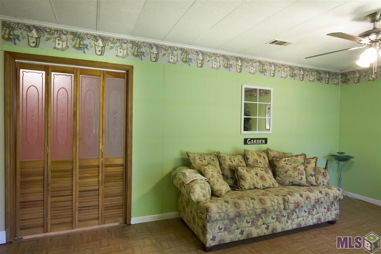 31445 Burgess Road Denham Springs, LA 70726 - Photo 5 of 20 Gallery Image 5