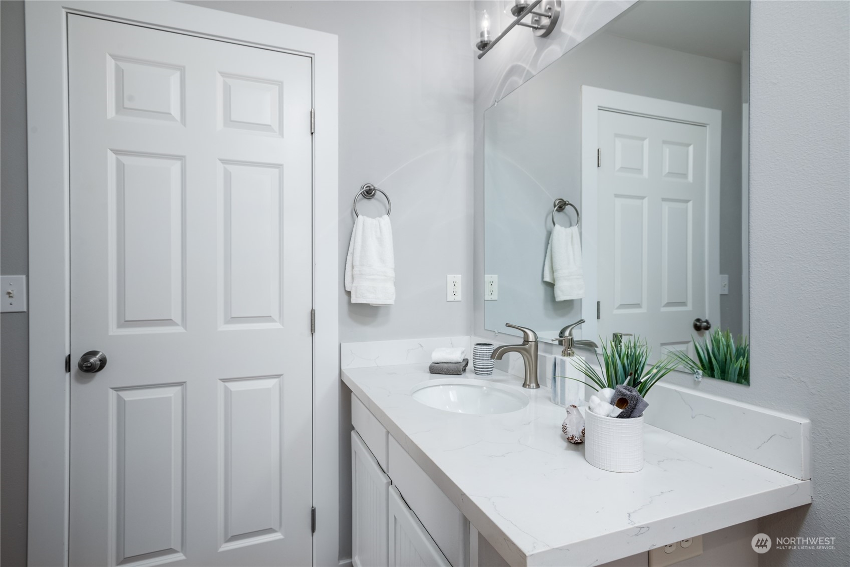 5701 Lerch Road Snohomish, WA 98290 - Photo 15 of 34 a bathroom with a sink vanity and a mirror