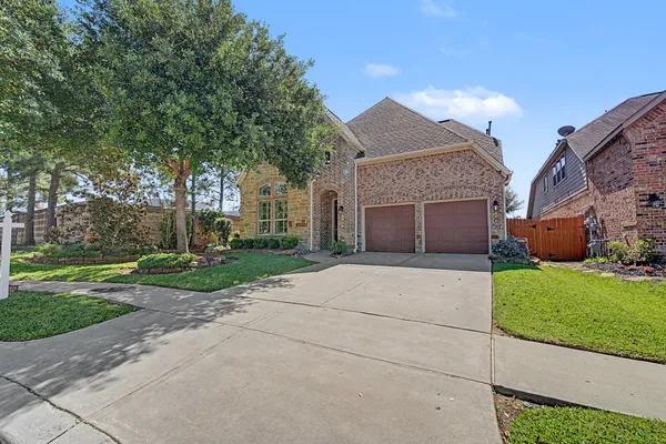 $469,000 | 2826 Delmar Terrace Drive, Spring, TX 77386