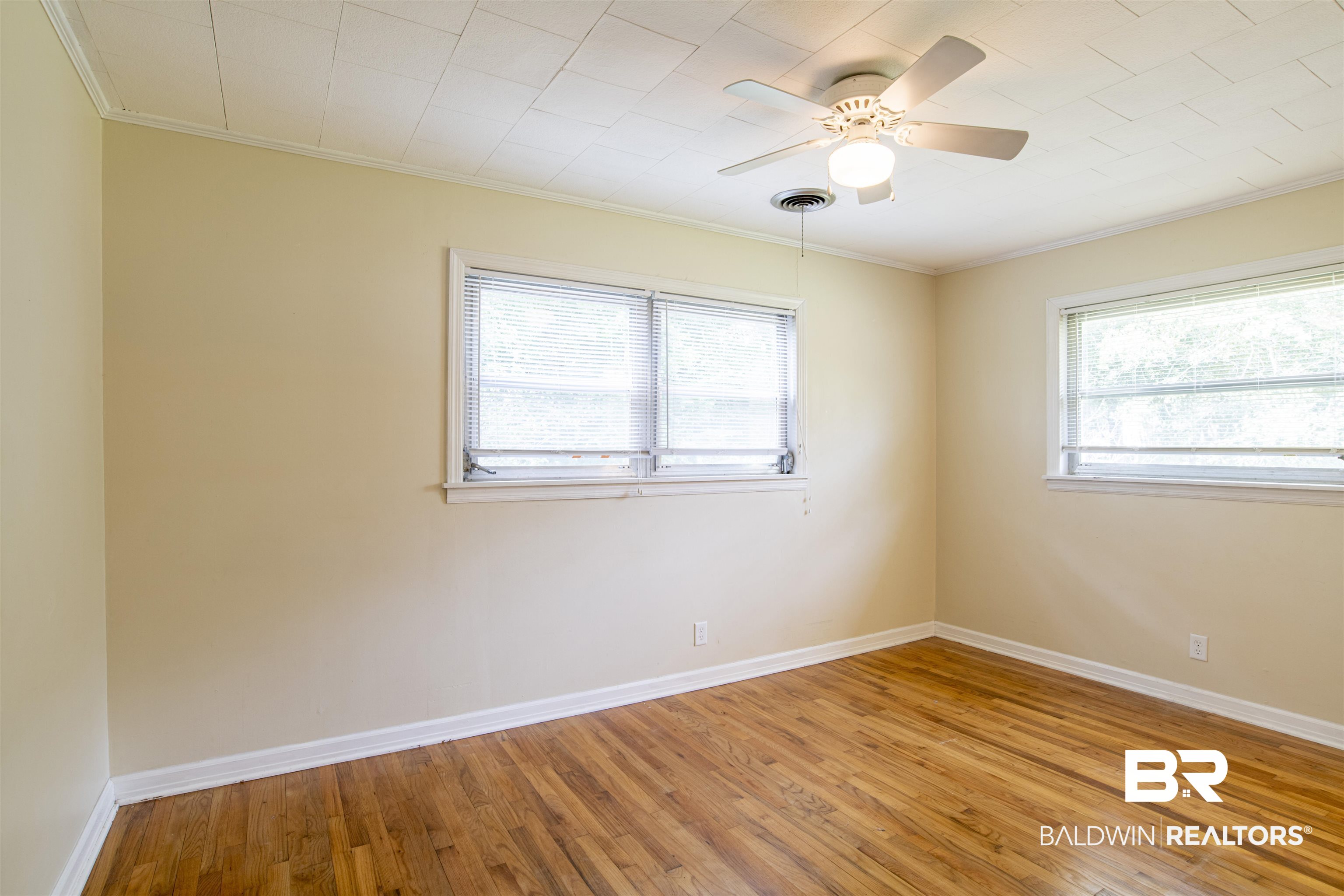 601 East Myrtle Avenue Foley, AL 36535 - Photo 15 of 18