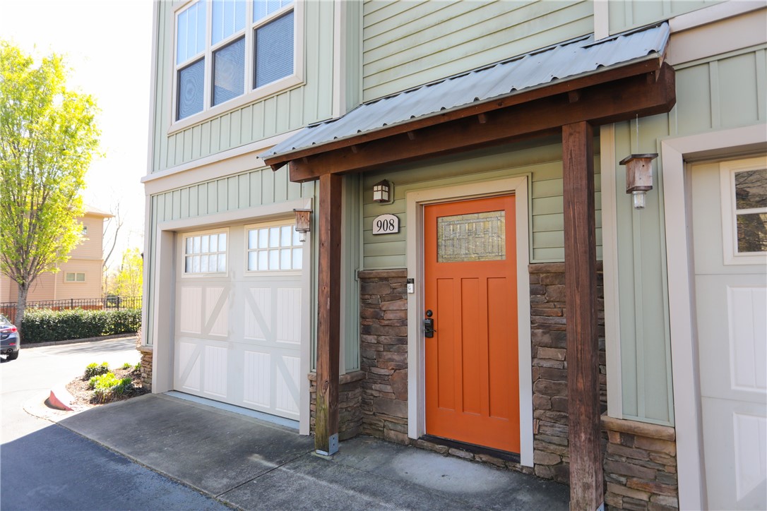 203 Kelly Road, Unit 908 Clemson, SC 29631 - Photo 2 of 8 Gallery Image 2