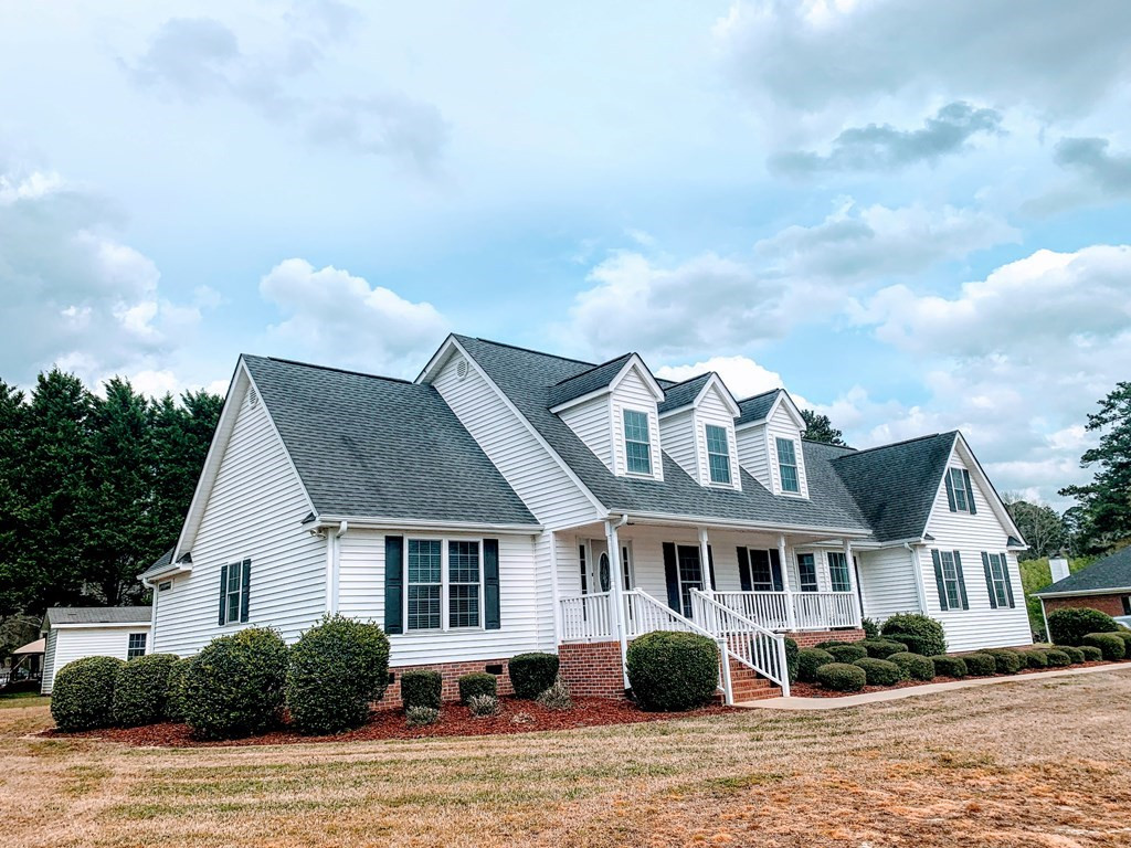 293 Pine Ridge Road Edgefield, SC 29824 - Photo 2 of 46