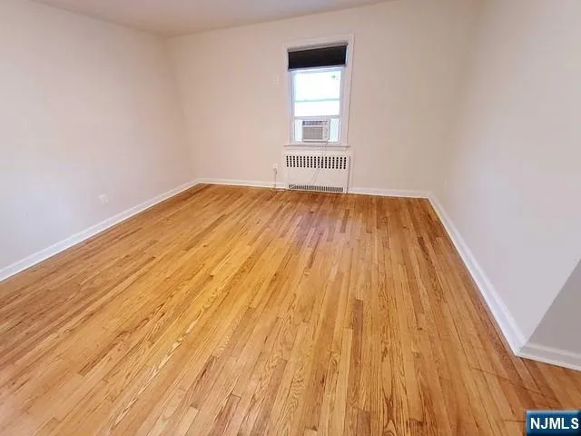 $3,400 | 1268 Anderson Avenue, Unit 2, Fort Lee, NJ 07024