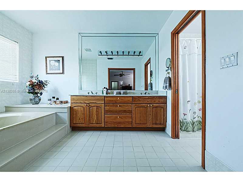 1710 Egret Road Homestead, FL 33035 - Photo 17 of 22 Exterior Front