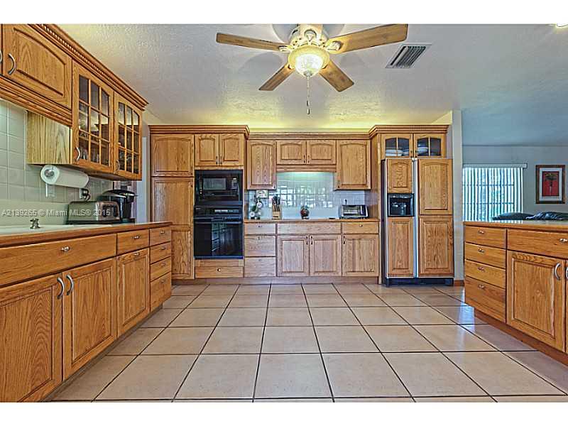 1710 Egret Road Homestead, FL 33035 - Photo 21 of 22 Exterior Front