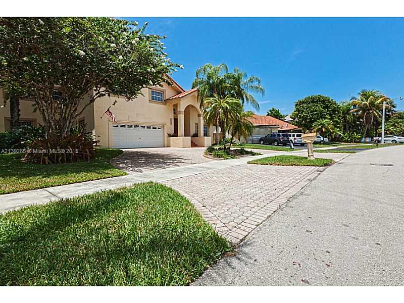 1710 Egret Road Homestead, FL 33035 - Photo 3 of 22 Exterior Front