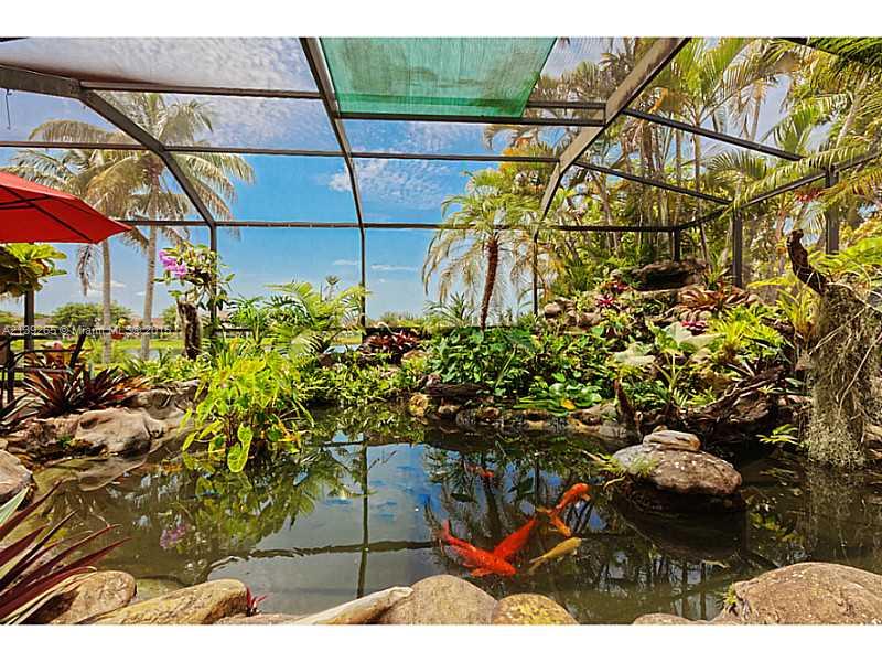 1710 Egret Road Homestead, FL 33035 - Photo 5 of 22 Exterior Front