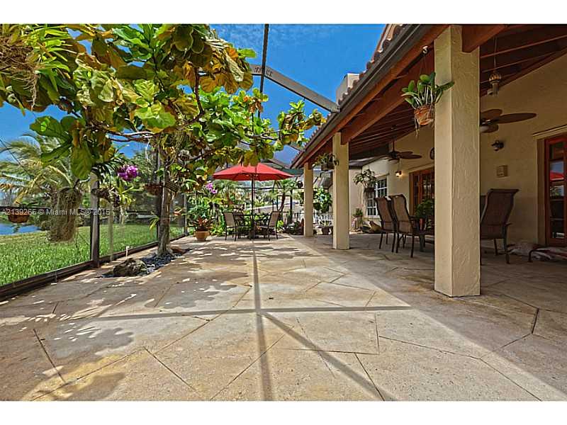 1710 Egret Road Homestead, FL 33035 - Photo 8 of 22 Exterior Front