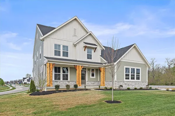 $699,900 | 3605 Cypress Pointe Drive, Bellbrook, OH 45305