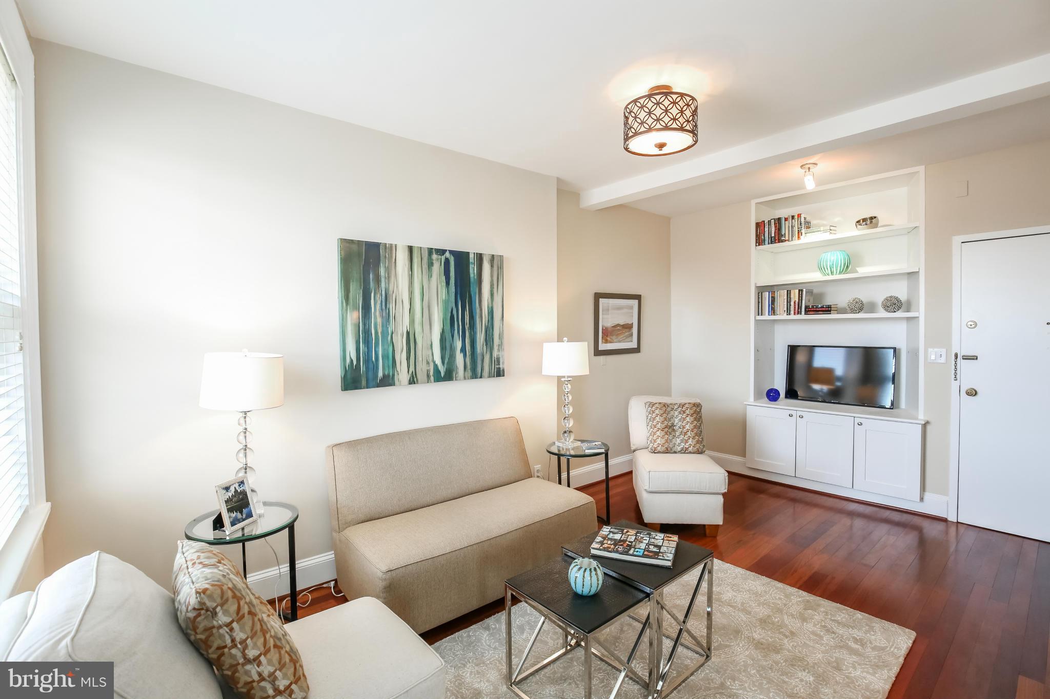 3060 16th Street Northwest, Unit 411 Washington, DC 20009 - Photo 3 of 25 Living Room