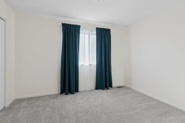 $450,000 | 998 Garnet Lane, Montgomery, IL 60538