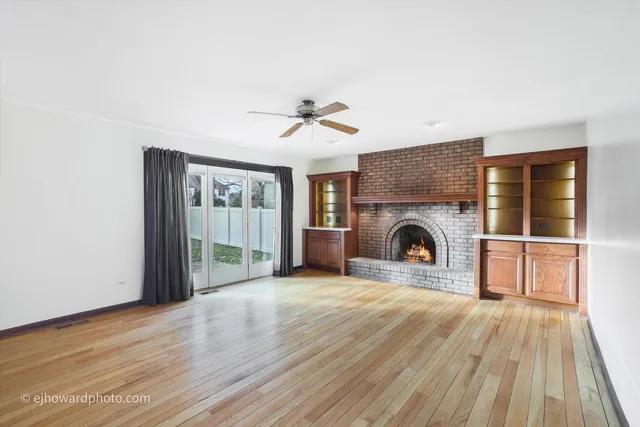 $639,900 | 6142 Ivy Drive, Lisle, IL 60532