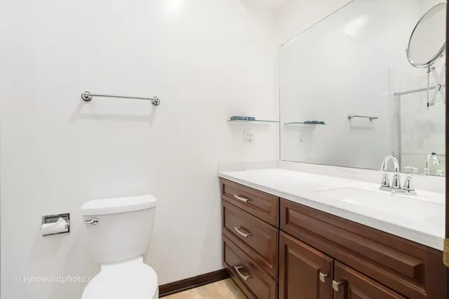 $639,900 | 6142 Ivy Drive, Lisle, IL 60532