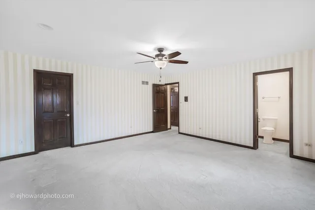 $639,900 | 6142 Ivy Drive, Lisle, IL 60532