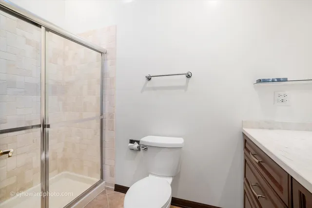 $639,900 | 6142 Ivy Drive, Lisle, IL 60532