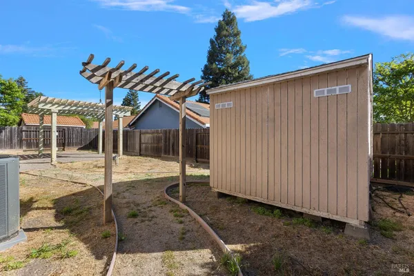 $650,000 | 237 Sungate Court, Vacaville, CA 95688