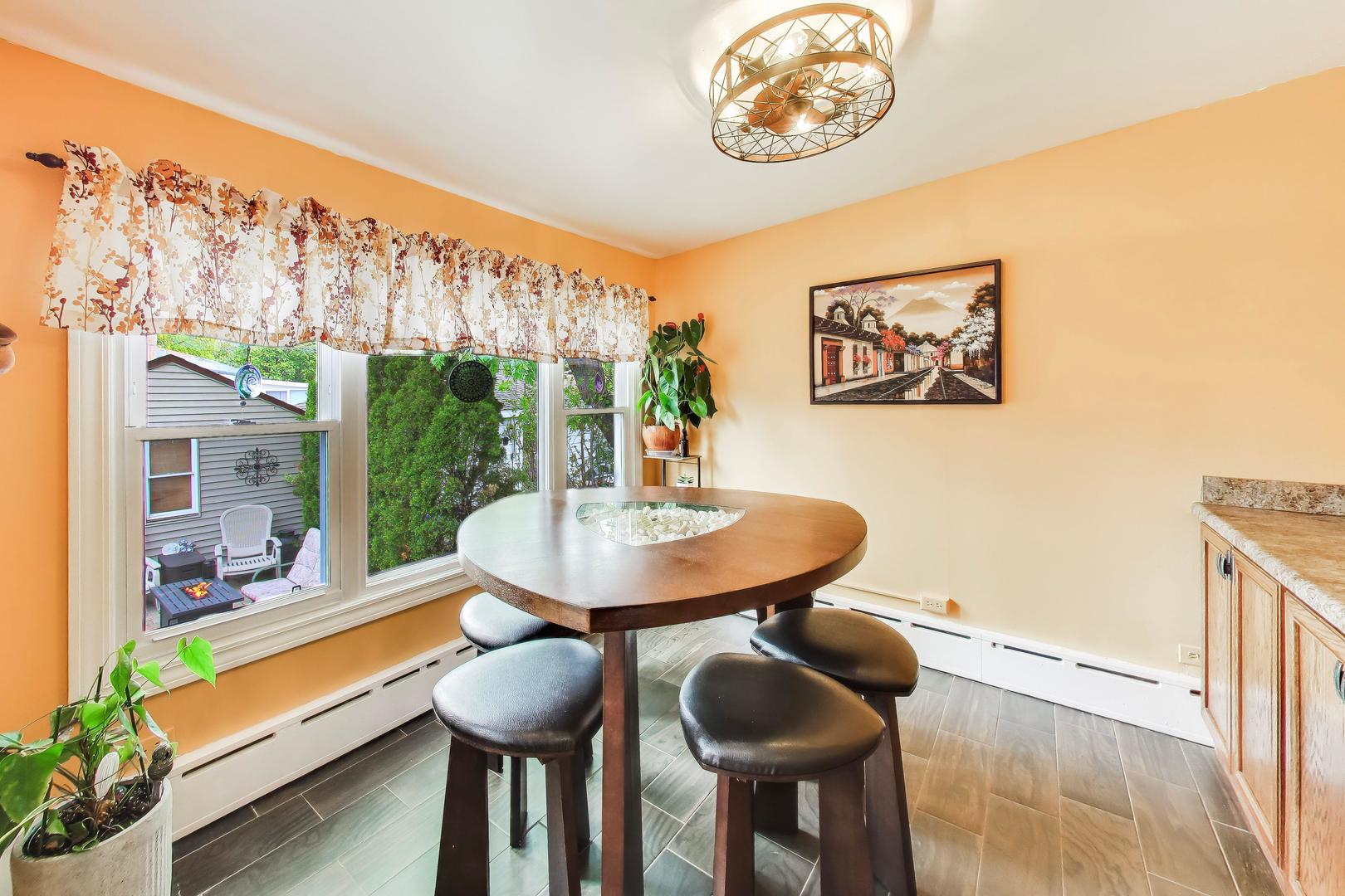 6732 West Rascher Avenue Chicago, IL 60656 - Photo 11 of 52