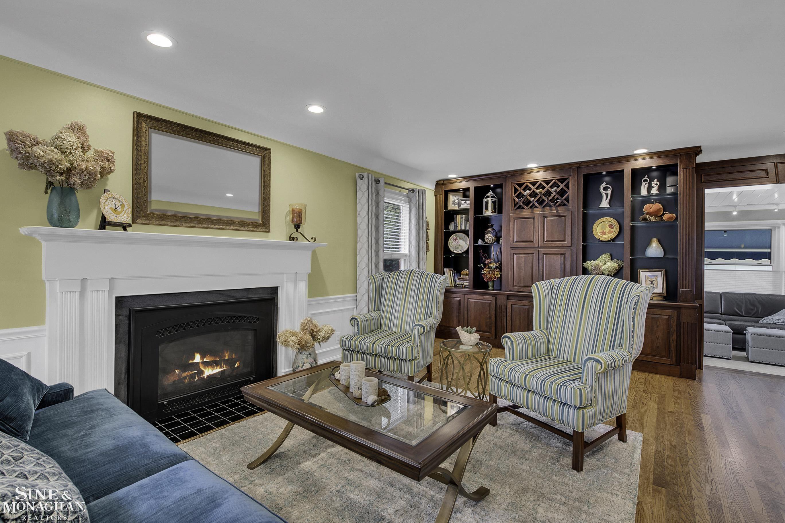 1956 Severn Road Grosse Pointe Woods, MI 48236 - Photo 7 of 40