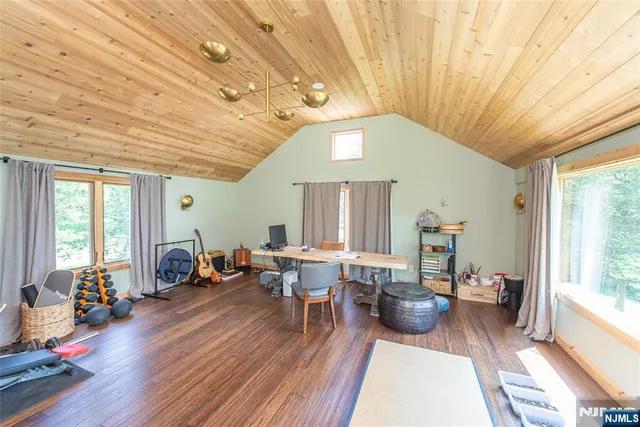 $2,900,000 | 62 Mt Pleasant Road, Columbia, NJ 07832