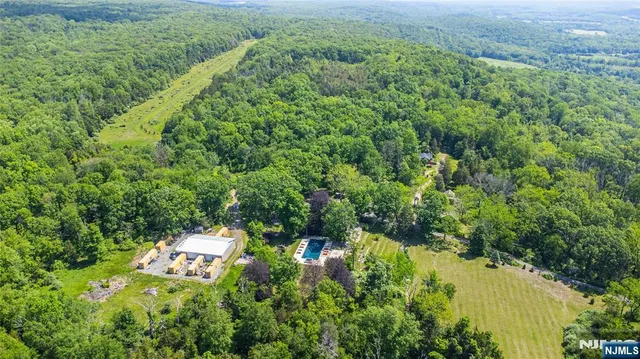 $2,900,000 | 62 Mt Pleasant Road, Columbia, NJ 07832