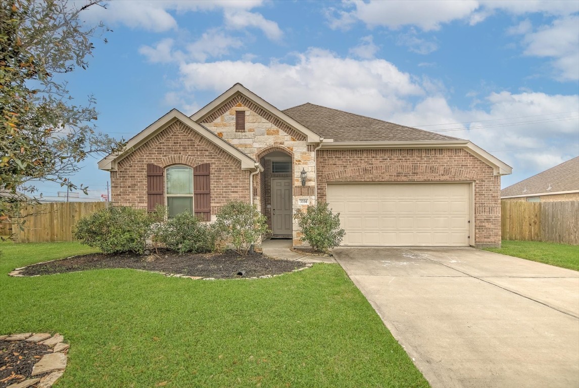 3334 Tug Way Baytown, TX 77523 - Photo 1 of 35