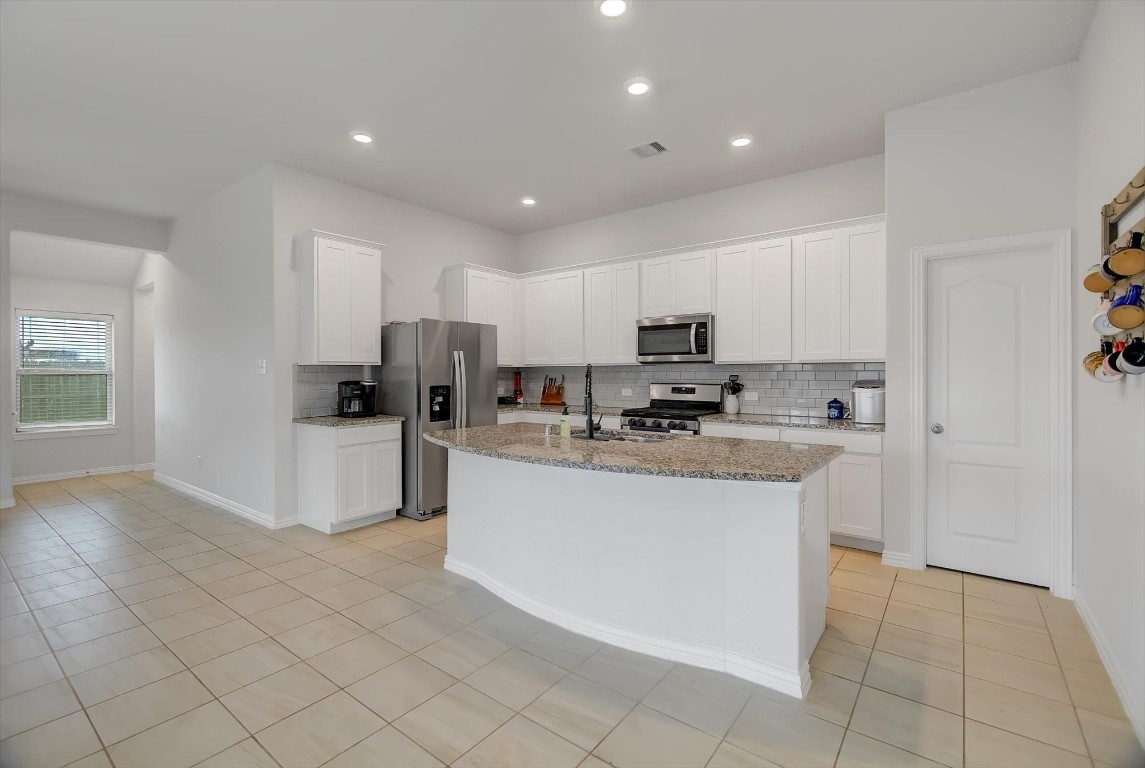 3334 Tug Way Baytown, TX 77523 - Photo 16 of 35