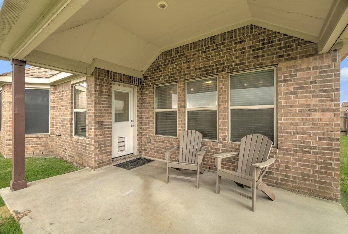 3334 Tug Way Baytown, TX 77523 - Photo 30 of 35