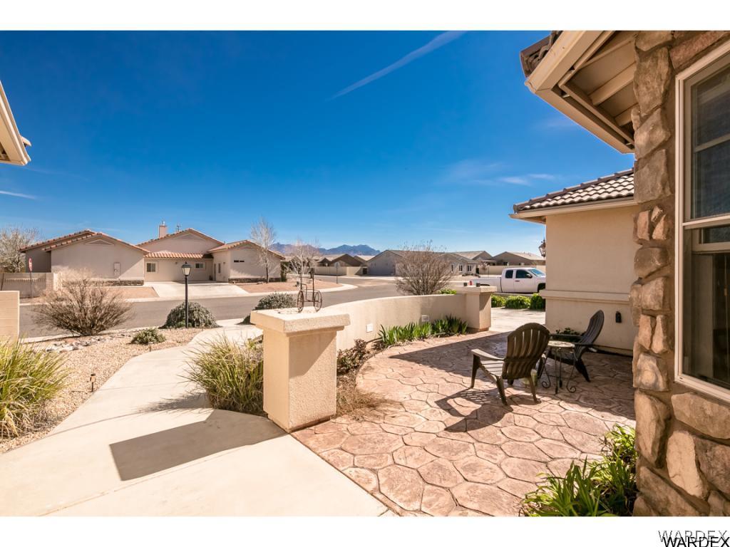 4951 North Neal Ranch Road Kingman, AZ 86401 - Photo 23 of 34 a view of a patio