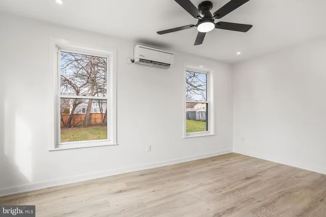 $299,999 | 124 Washington Avenue, Upper Chichester, PA 19014