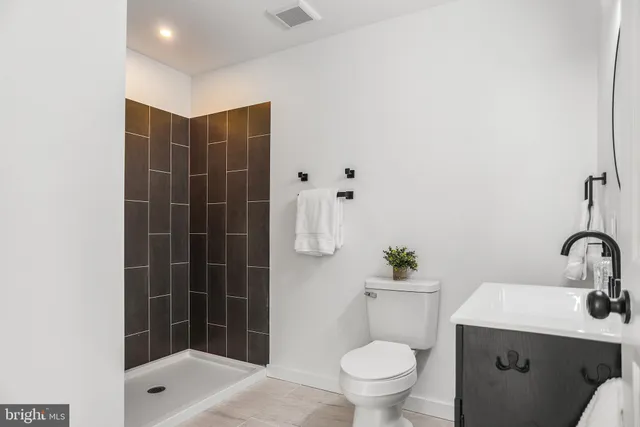 $299,999 | 124 Washington Avenue, Upper Chichester, PA 19014