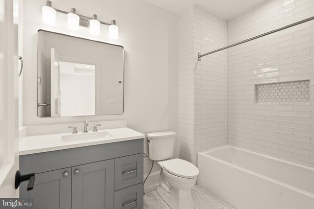 $4,400,000 | 6018 Woodley Road, McLean, VA 22101