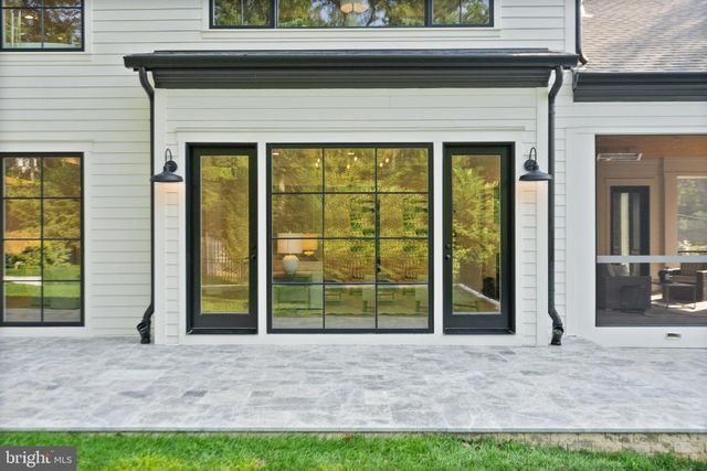 $4,400,000 | 6018 Woodley Road, McLean, VA 22101