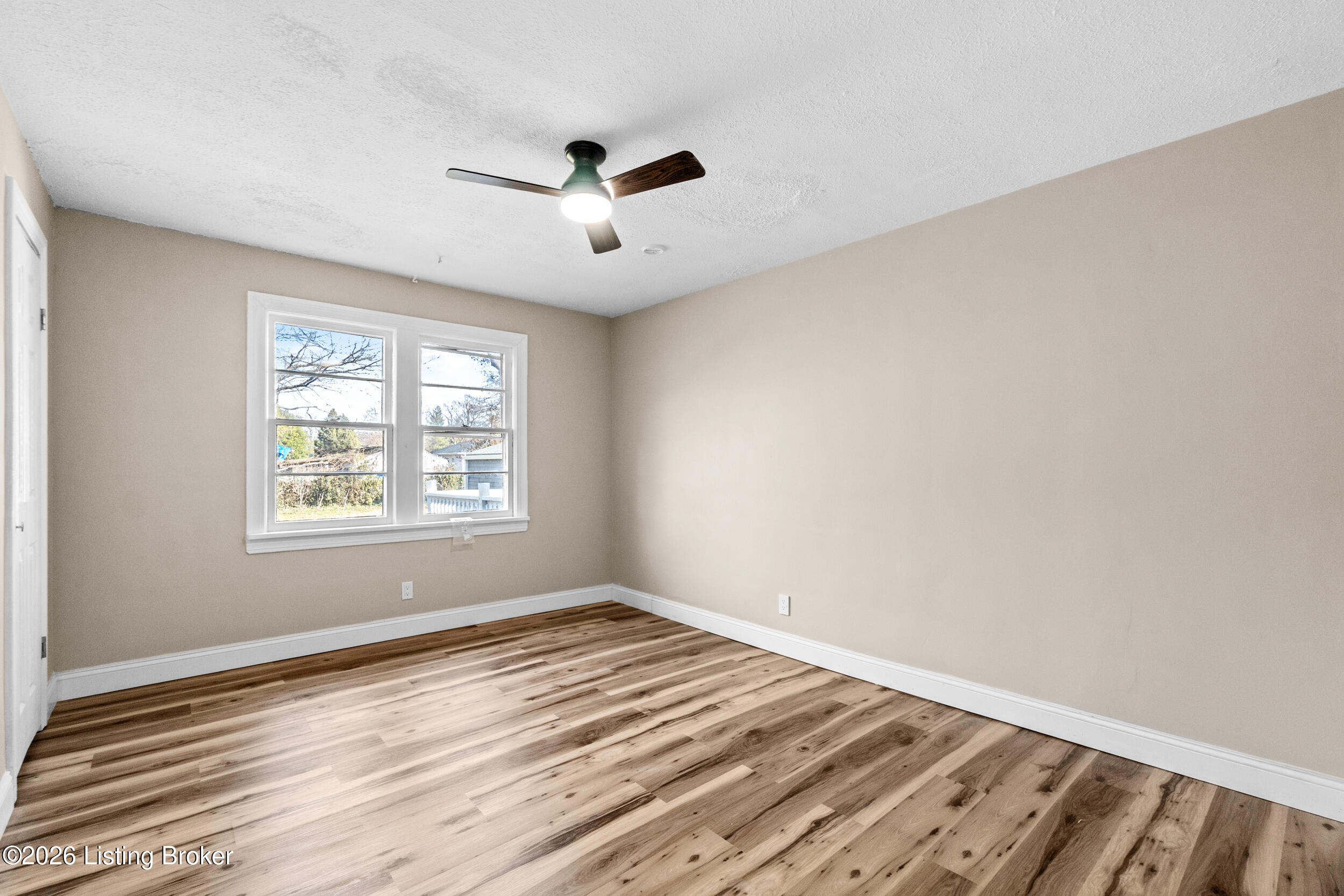 2235 Peaslee Road Louisville, KY 40216 - Photo 25 of 37 dsc03005