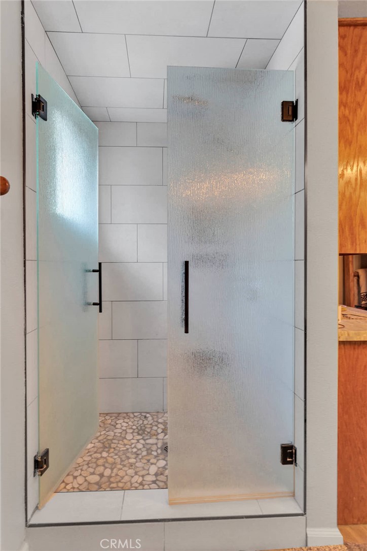 13633 Summit Valley Road Hesperia, CA 92345 - Photo 17 of 60