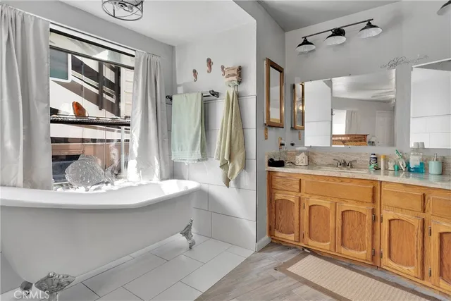 $850,000 | 13633 Summit Valley Road, Hesperia, CA 92345