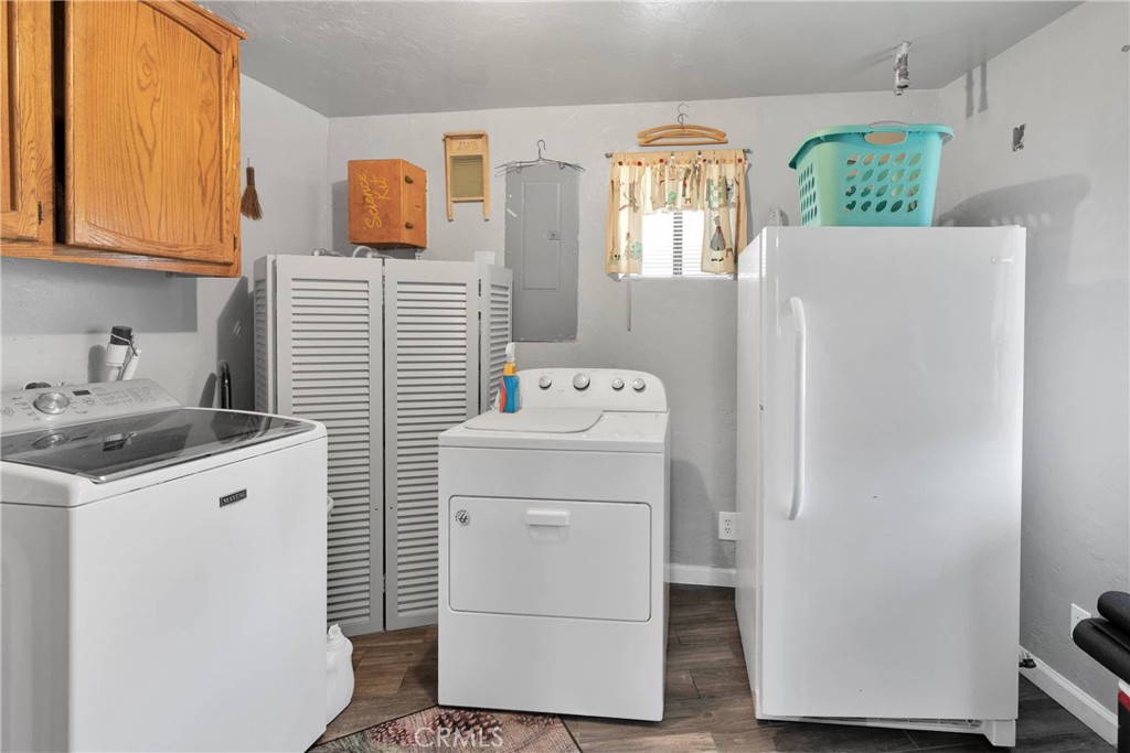 13633 Summit Valley Road Hesperia, CA 92345 - Photo 21 of 60