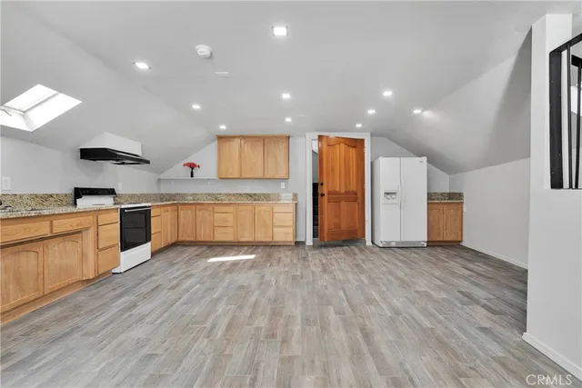 $850,000 | 13633 Summit Valley Road, Hesperia, CA 92345