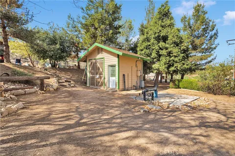 $815,000 | 13633 Summit Valley Road, Hesperia, CA 92345