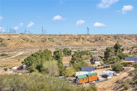 $850,000 | 13633 Summit Valley Road, Hesperia, CA 92345