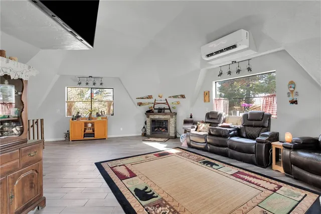 $850,000 | 13633 Summit Valley Road, Hesperia, CA 92345